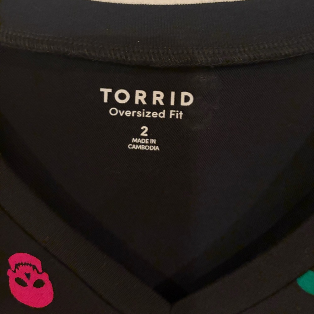 Torrid top - Picture 2 of 5